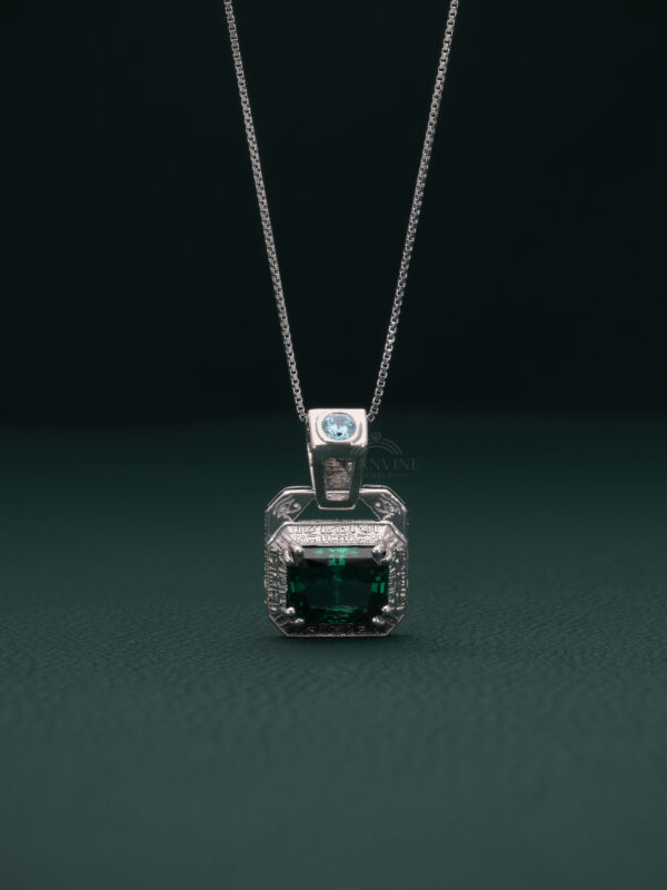 Emerald Cut Green Stone Pendant Necklace in Silver | Luxury Statement Jewelry